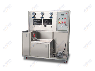 飛機(jī)實(shí)驗(yàn)臺(tái)